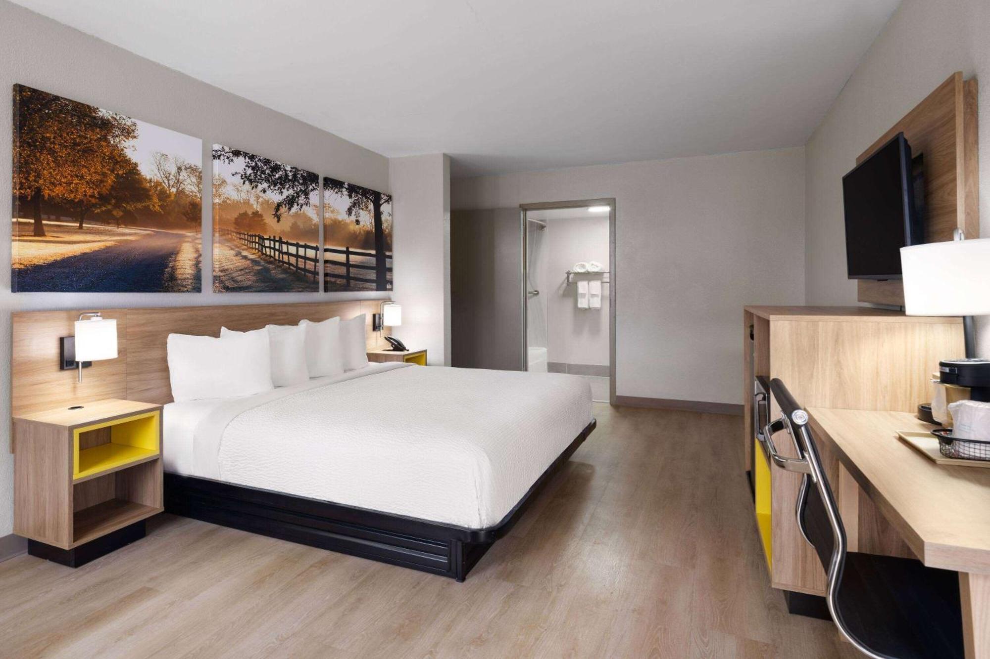Days-Inn By Wyndham Montgomery I-85 Ngoại thất bức ảnh