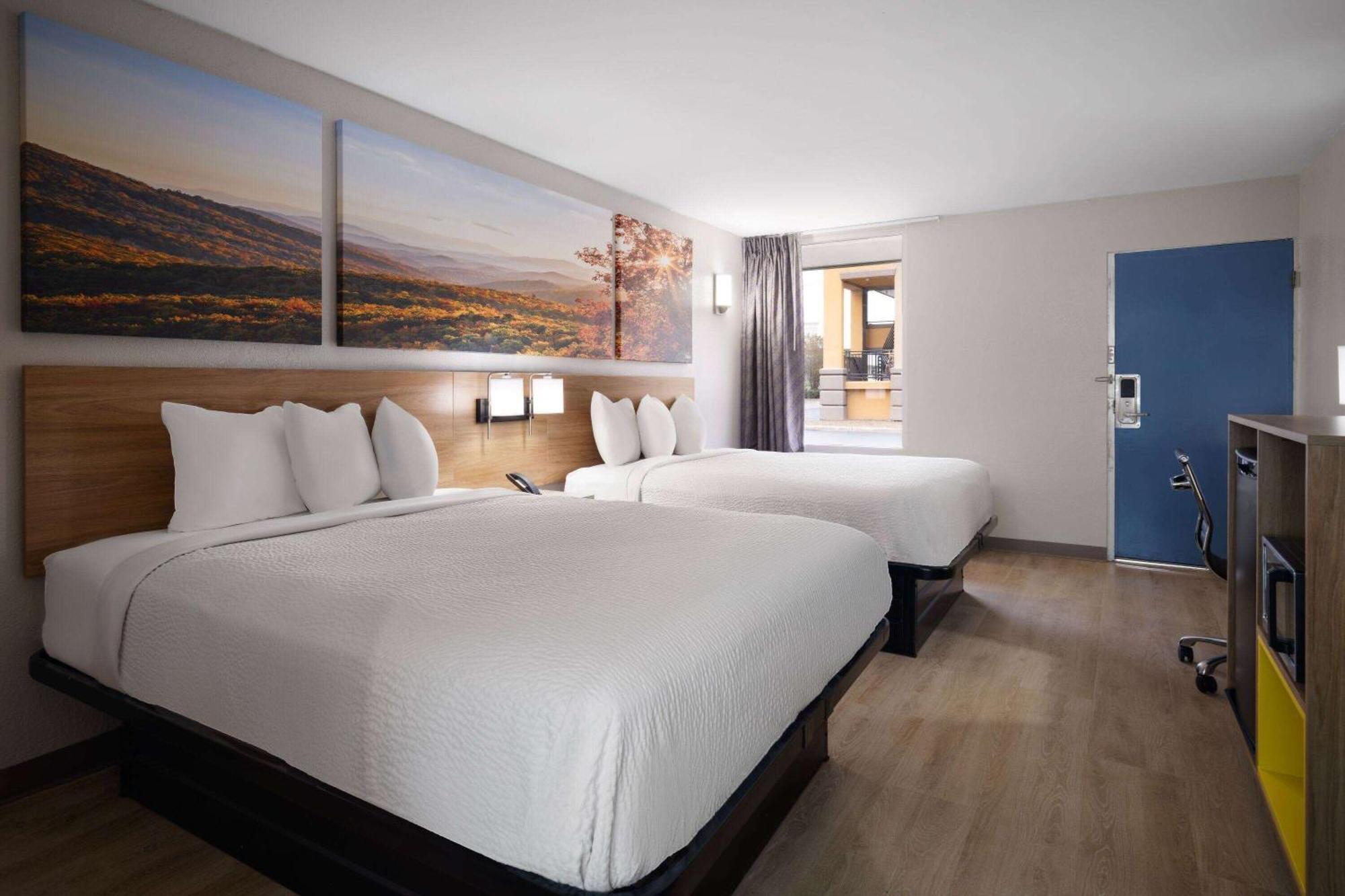 Days-Inn By Wyndham Montgomery I-85 Ngoại thất bức ảnh