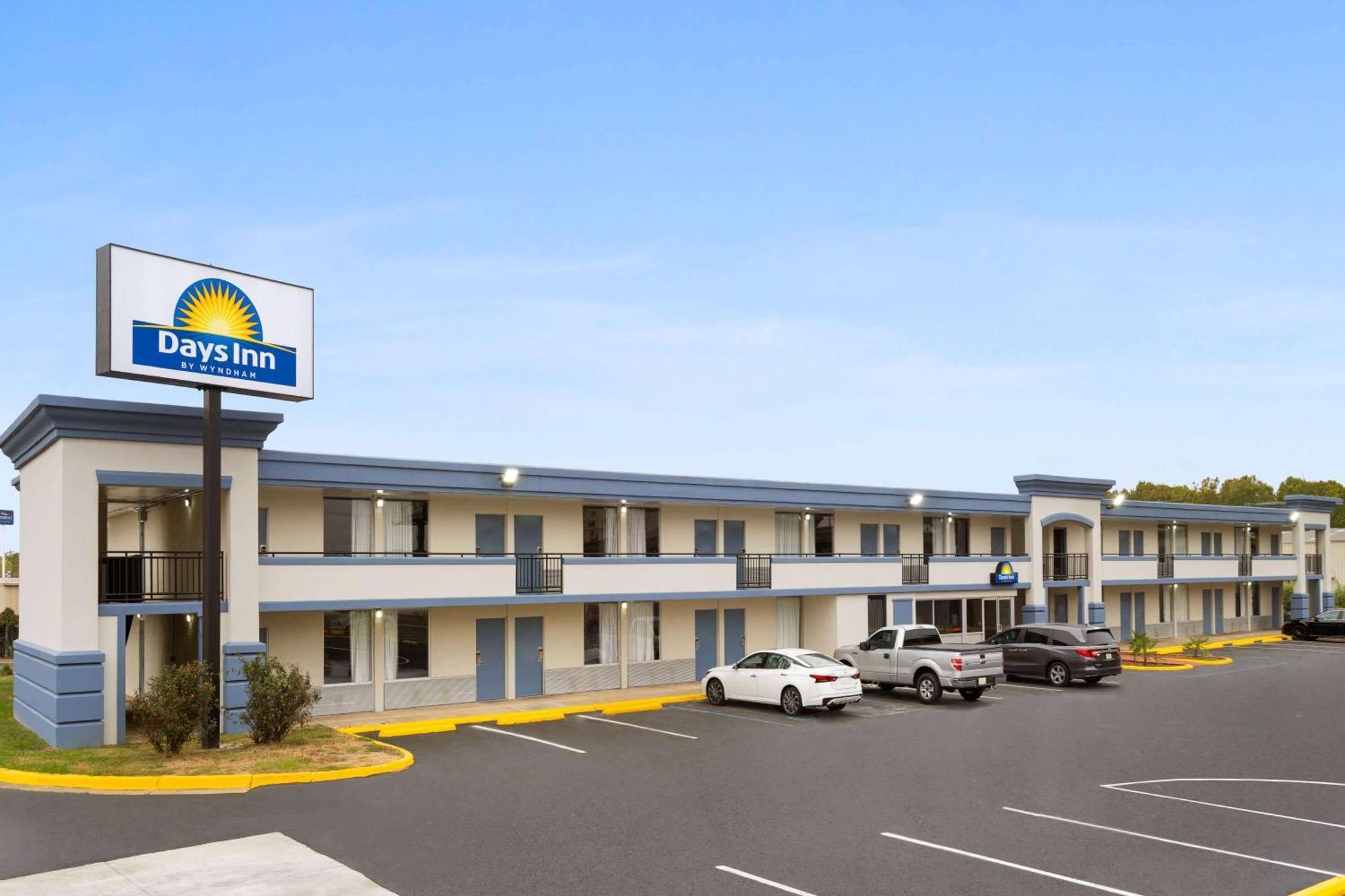 Days-Inn By Wyndham Montgomery I-85 Ngoại thất bức ảnh